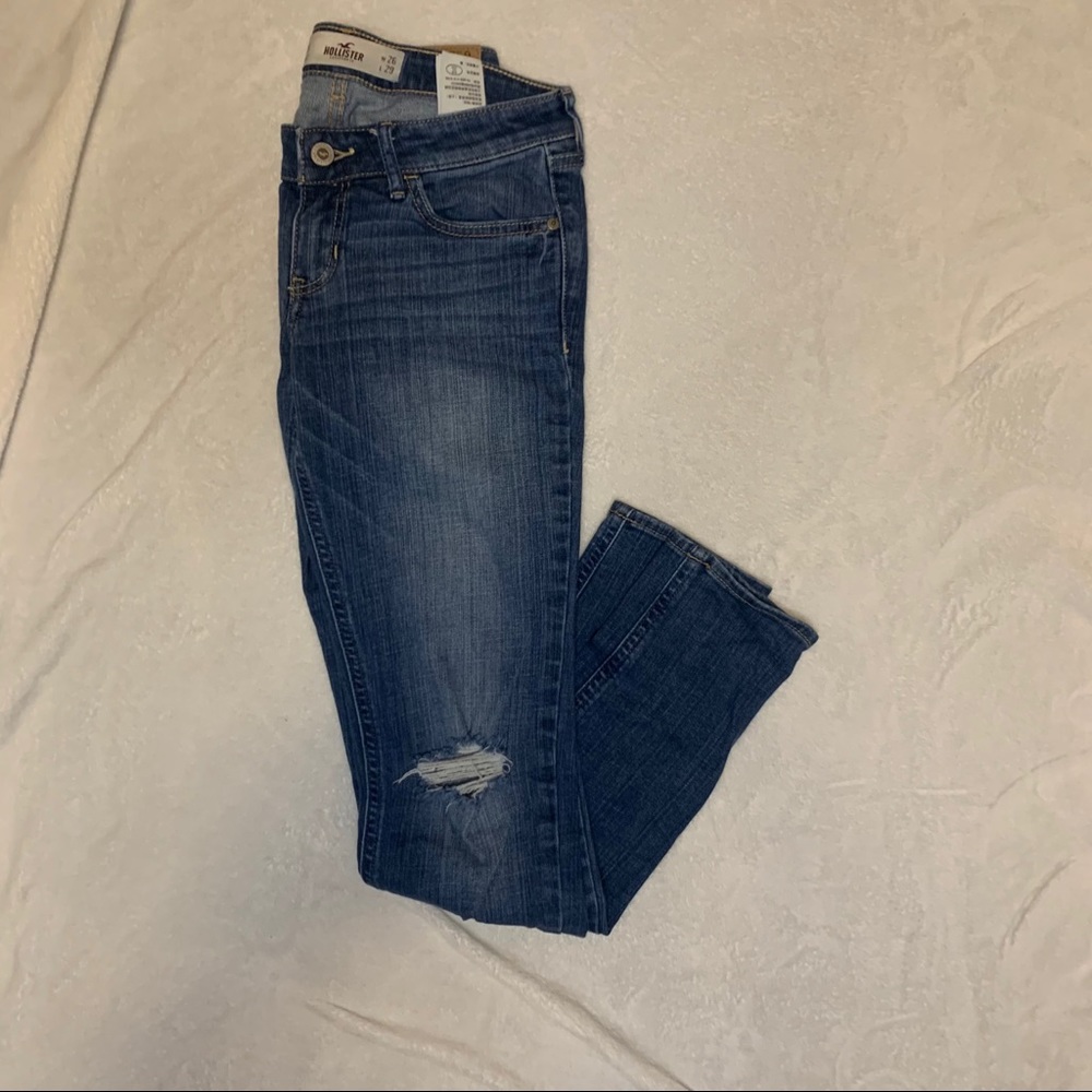 Low rise hollister jeans size 3